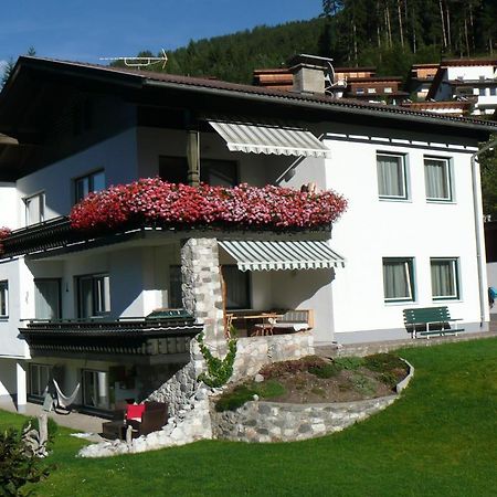 Haus Saxer Mieders Exterior foto